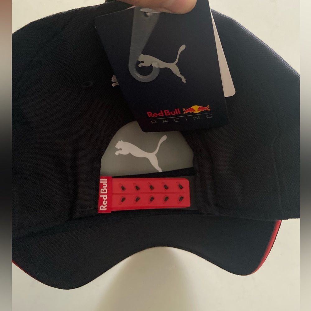 Adidas Redbull Racing Cap - Picture 2 of 2